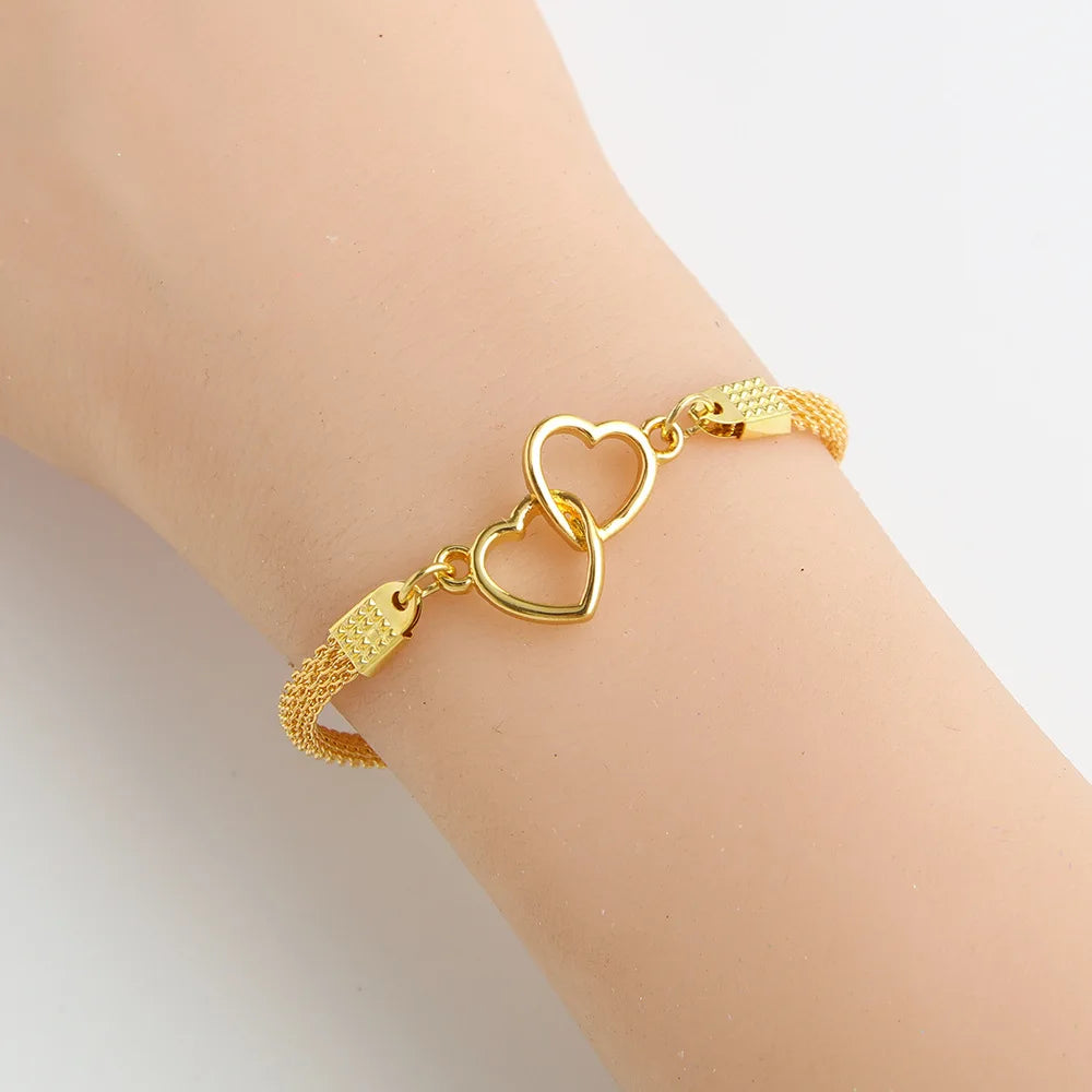 Infinity Loop Heart Karkötő